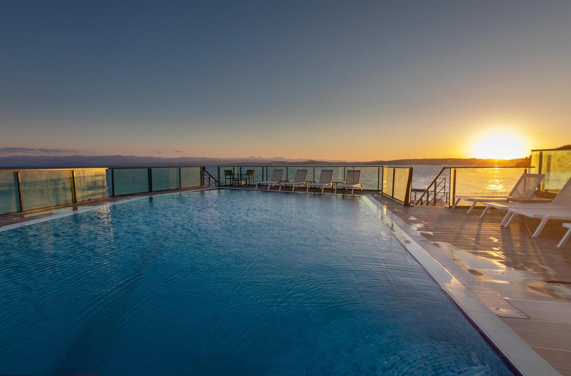 Vira Otel Suites Sinop Extérieur photo